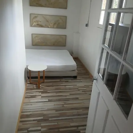 Les Coquelicot Apartment Maimbeville
